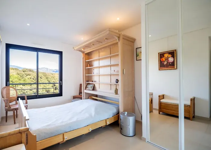 Stella Standing, Vue Panoramique Porto-Vecchio (Corsica)